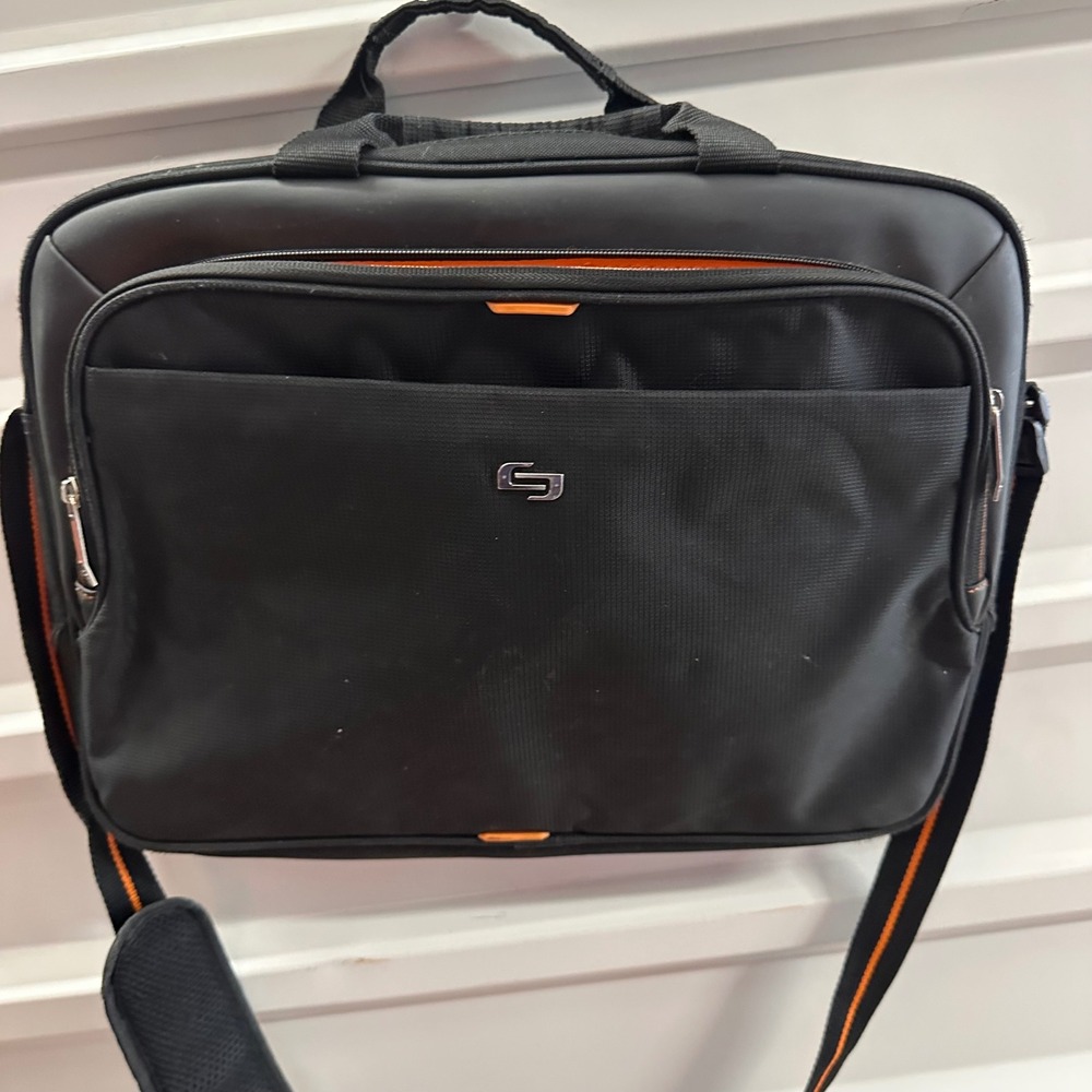 Solo Black Laptop‎ Briefcase Messenger Bag Orange Interior Padded Laptop Sleeve